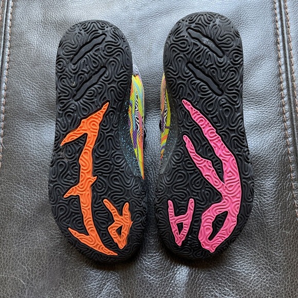 Puma x Lamelo Ball Dexters Laboratory MB.03 Basketball Shoes 395824-01 Size 2.5 - Picture 7 of 8